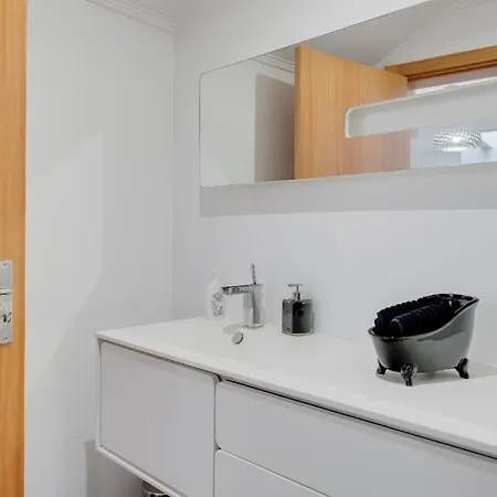 Ferienhaus Fuer 6 Personen Und 2 Kinder In Funchal, Madeira Und Umgebung Holiday home Funchal (Madeira)